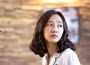 爱豆吃瓜娱乐酱吴谨言,从爱豆到吃瓜娱乐酱，她如何成为娱乐圈的焦点人物？