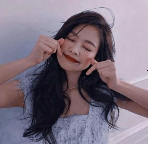 娱乐吃瓜酱的头像图片女,揭秘网红女生的时尚魅力