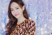 娱乐吃瓜酱76岁,揭秘娱乐圈资深“吃瓜群众”的传奇人生