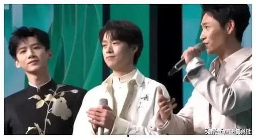 娱乐圈吃瓜爆料免费进,免费吃瓜爆料，带你领略幕后风云