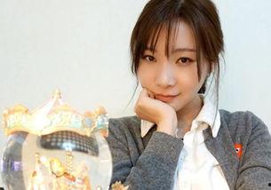 娱乐吃瓜酱兔系女友,揭秘娱乐圈背后的甜蜜秘密